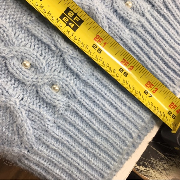 Vintage Amanda Scott 2X v- neck baby blue pullover faux pearl design sweater - Picture 6 of 8
